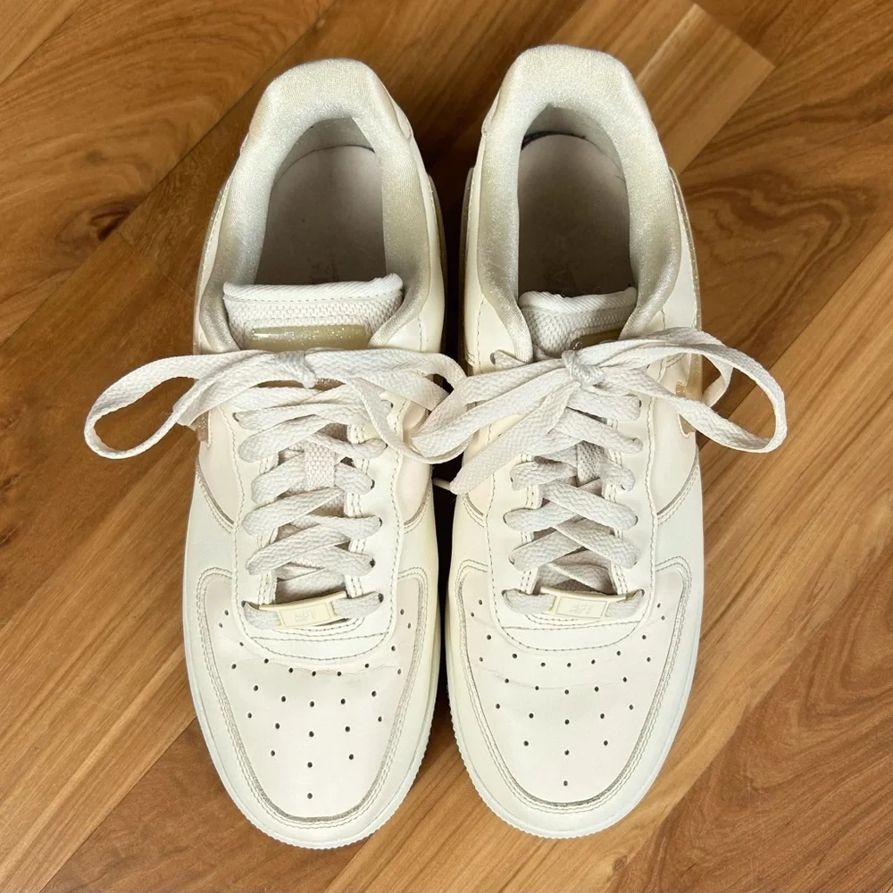 Nike | Women’s Pale Ivory Jelly Jewel Air Force 1 lace up sneaker, size 8.5